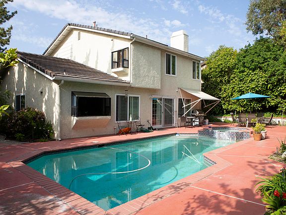 4th image of 2074 Laurelwood Dr