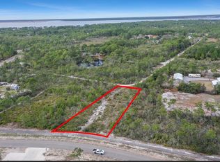 275 Ridgecrest Pkwy, Eastpoint, FL 32328