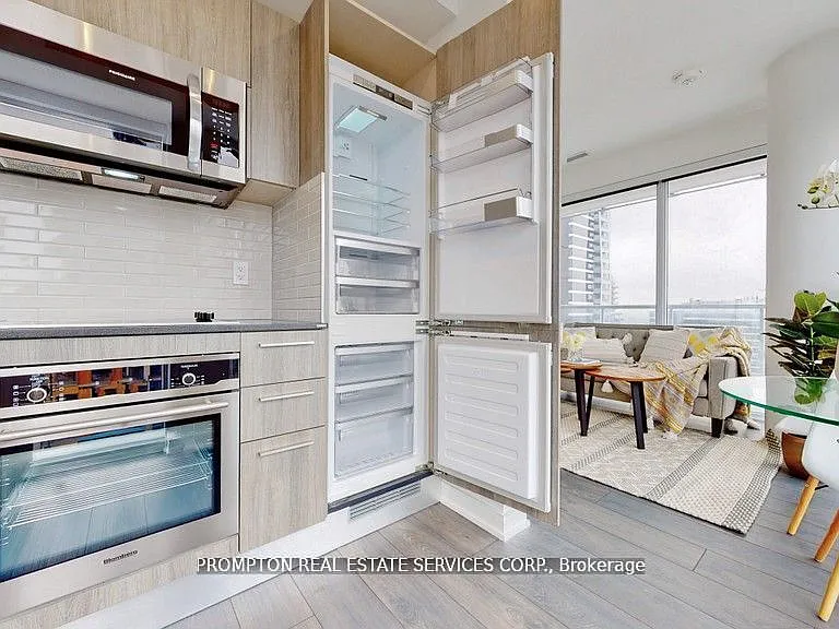 3 Gloucester St #3701 — Photo 15