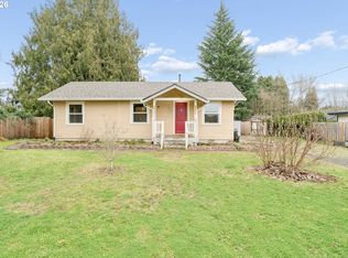 1316 N Locust St, Canby, OR 97013