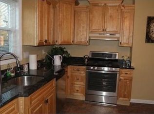 208-210 Adams St #208-10, Newton, MA 02458