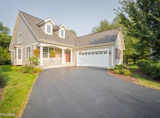 1528 Rosehall Ct, Indian Creek, IL 60061