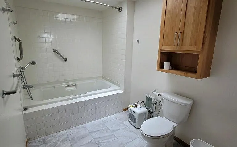 2285 W 29th Ave — Photo 16