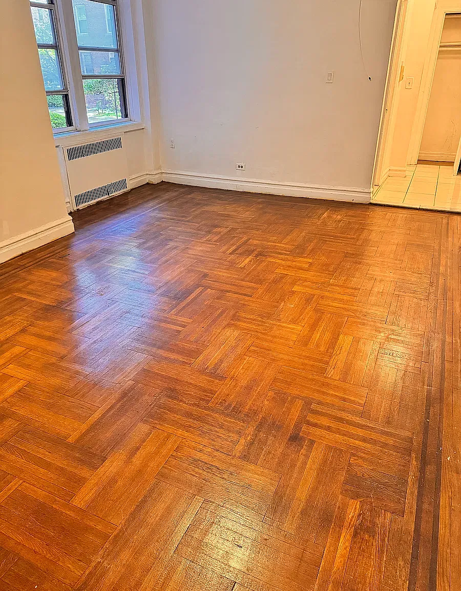 Studio, 600 sqft, $2,050 — Photo 2