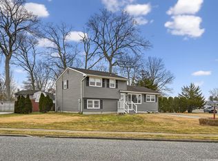 200 Willow Dr N, Cape May, NJ 08204