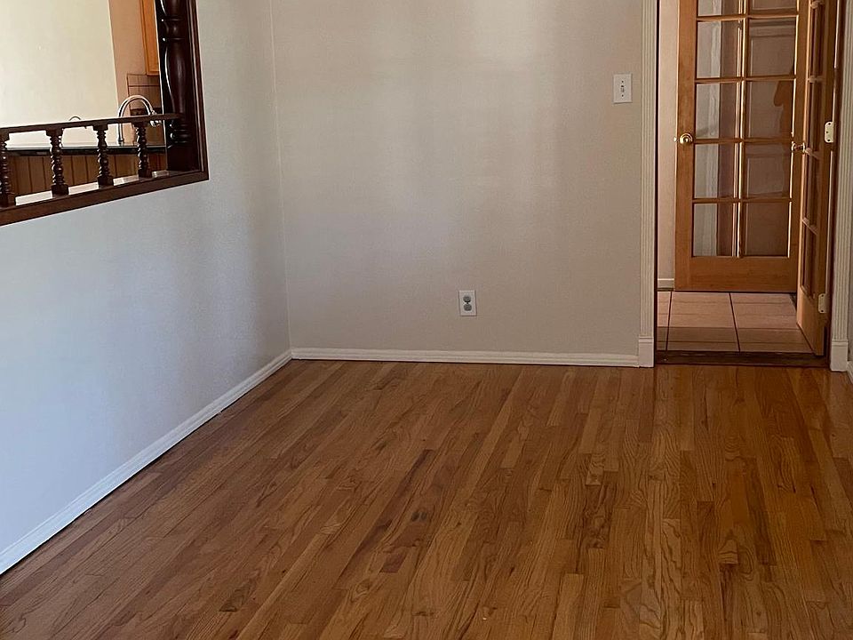 1st image of 745 N Broadmoor Ave
