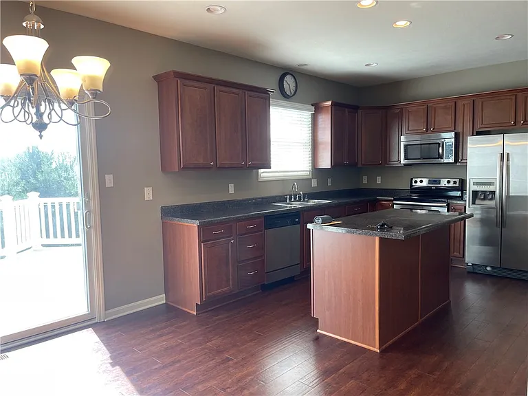 334 Marshall Heights Dr — Photo 14