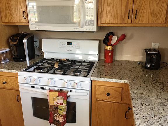 Granite Tops & Gas Stove