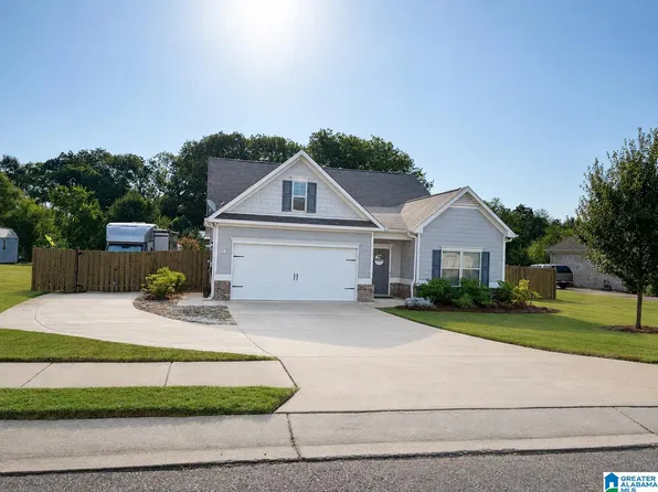 324 Farmingdale Ln, Harpersville, AL 35078