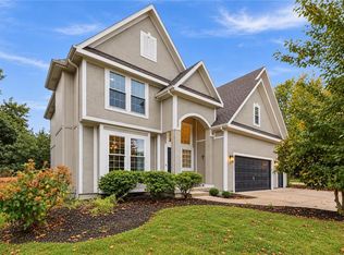 22121 W 58th St, Shawnee, KS 66226