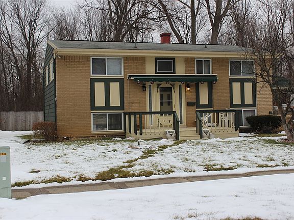 3rd image of 1240 Flamingo Dr