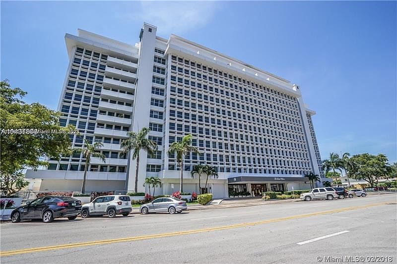 1st image of 700 Biltmore Way APT 918