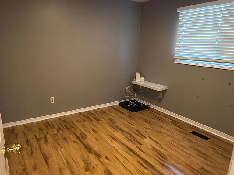 5202 Huntingfield Dr E — Photo 17