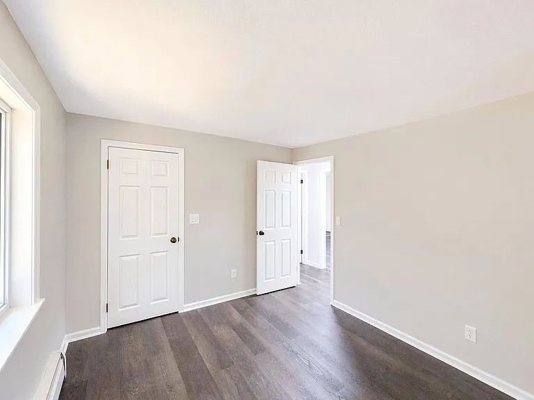 645 W Lowell Ave — Photo 18
