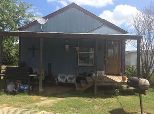303 N Oak Ln, Tolar, TX 76476