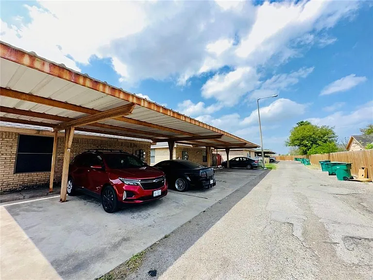 704 W Bahamas Dr #3 — Photo 13