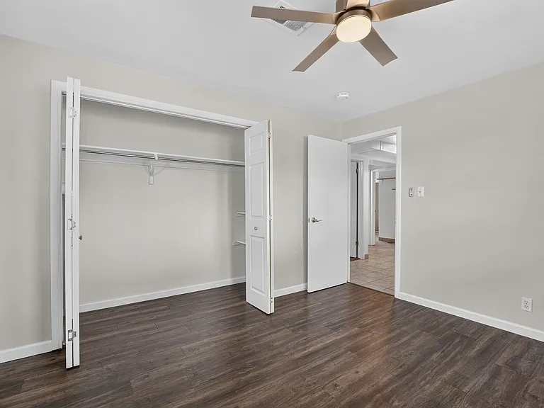 11509 Ogden St — Photo 21