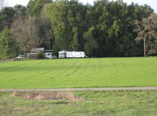 323 Musical Ln, Roseburg, OR 97470