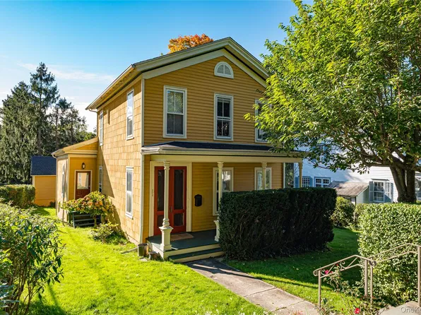 208 Williams Street, Port Jefferson, NY 11777