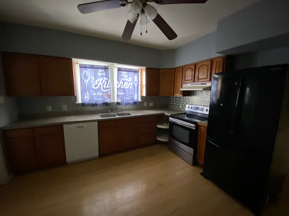 90 N Landon Ave, Kingston, PA 18704