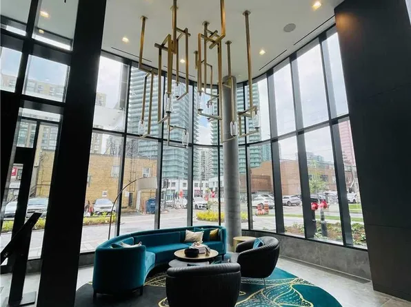 15 Holmes Ave, Toronto, ON