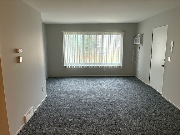 2nd image of 25661 Lahser Rd APT 12