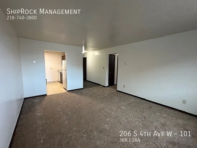 206 S 4th Ave W #101 — Photo 8
