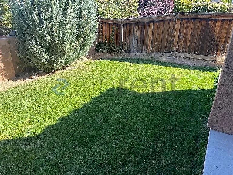 4591 Mount Bachelor Dr — Photo 14