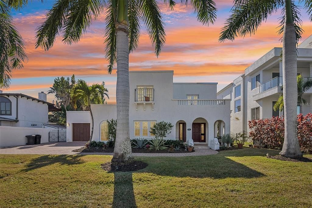 104 Palmera Blvd NE