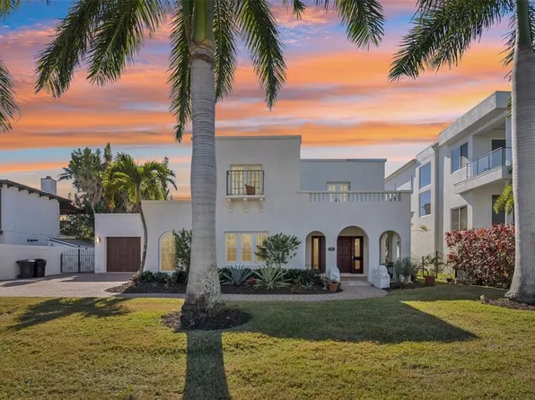 104 Palmera Blvd NE, Saint Petersburg, FL 33704