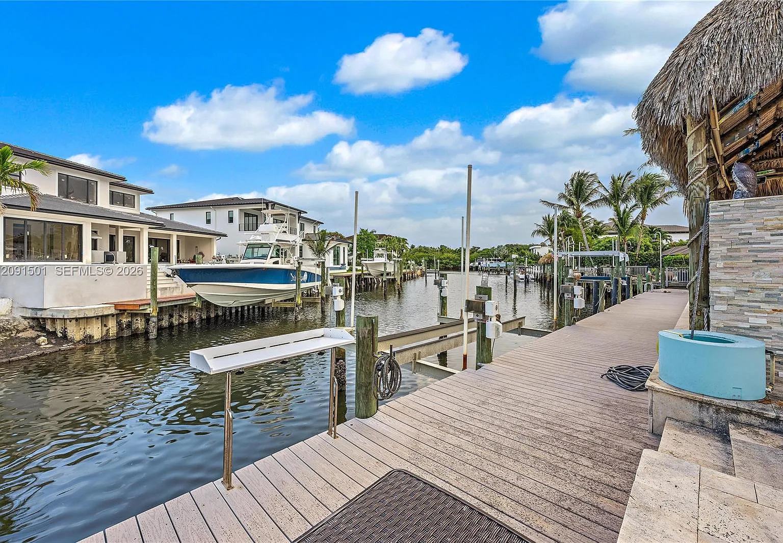 Pirates Cove — Photo 2