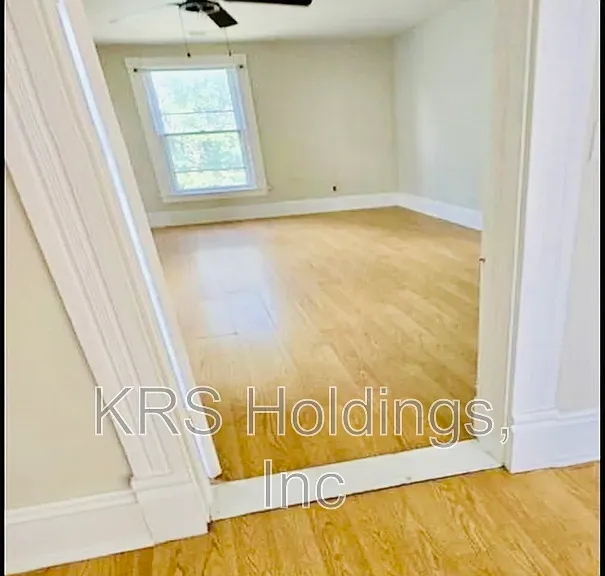1105 Fillmore St #B — Photo 3