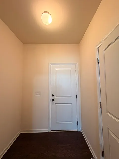 3 bed, 2.5 bath, 1890 sqft, $2,100 — Photo 3