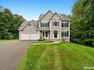 20 Center Street, Windsor, CT 06095