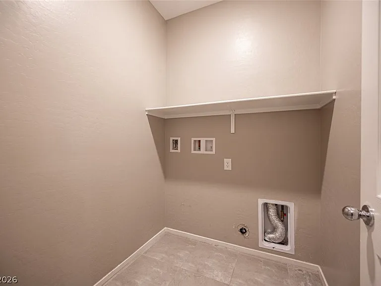 2715 Amazing Meadows Ave #1182 — Photo 39