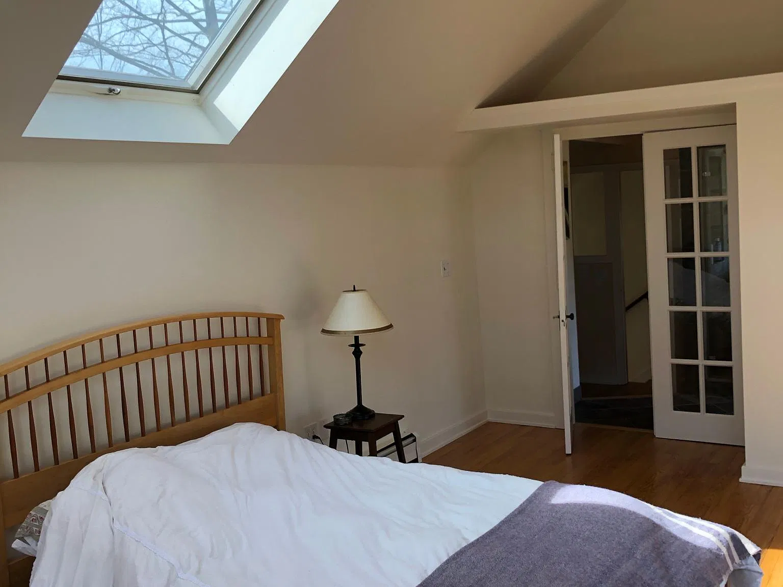 3 bed, 2648 sqft, $4,400 — Photo 2