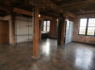 201 North St APT 4, Auburn, NY 13021