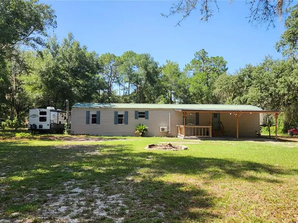 21114 Orange Ct, Mount Dora, FL 32757
