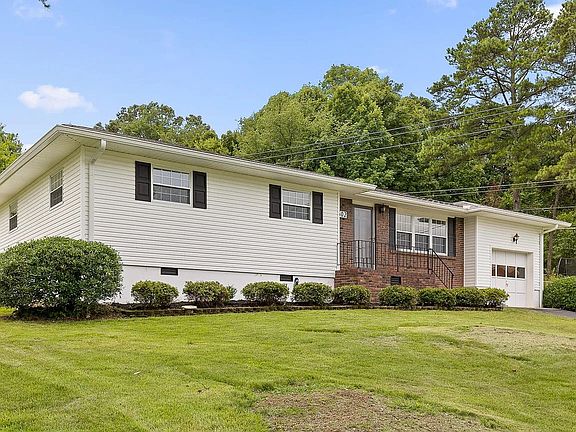 2nd image of 6502 Pine Manor Dr
