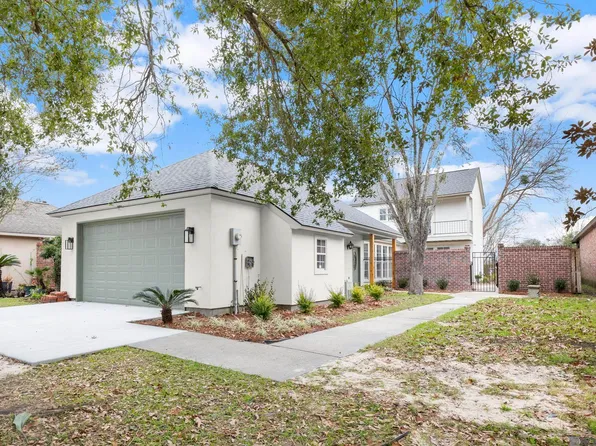 6418 Patio Ct, Gonzales, LA 70737