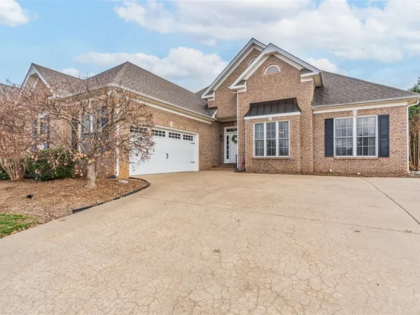 1092 Pepperidge Dr, Bowling Green, KY 42103