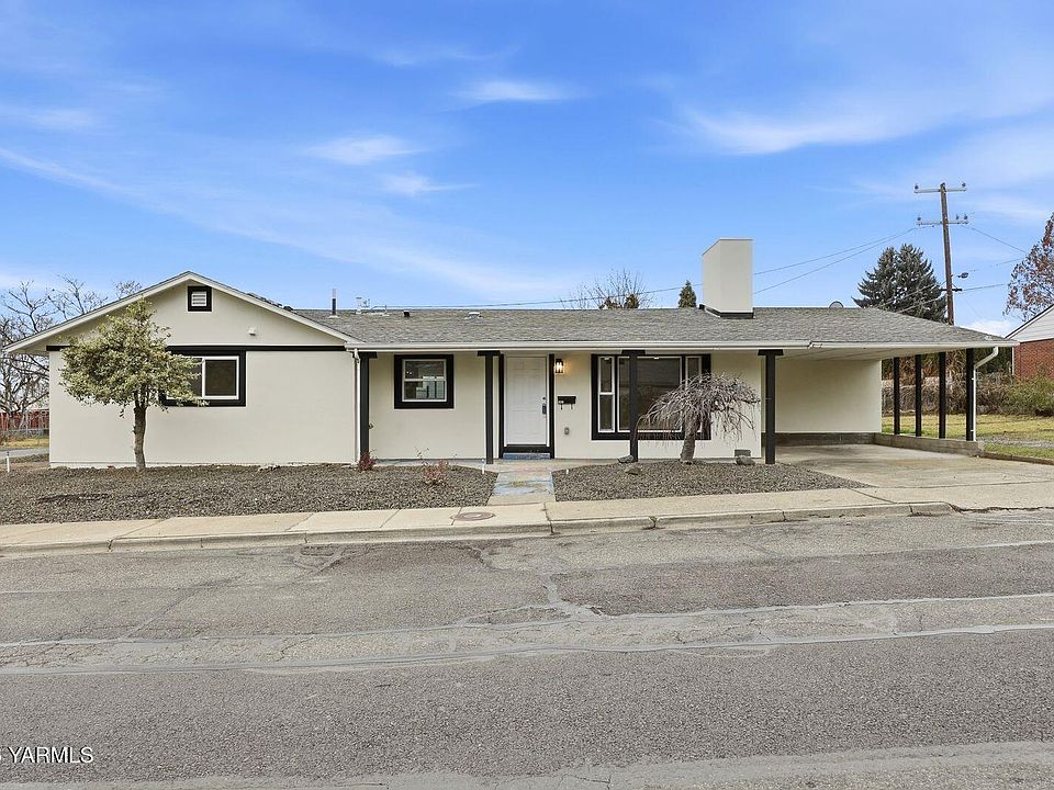 1st image of 2902 Bonnie Doon Ave