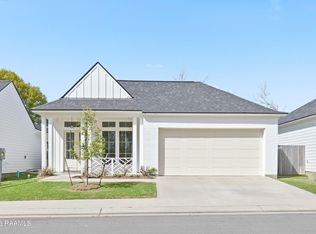 128 Jagged Grove Ln, Youngsville, LA 70592