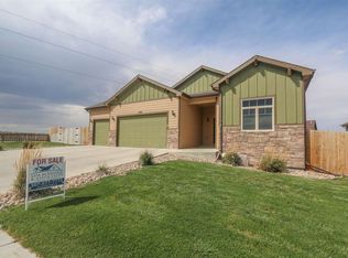 6160 Stillwater Way, Mills, WY 82604