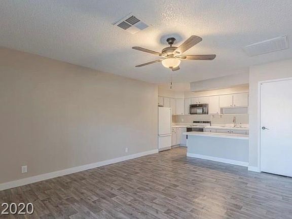 3rd image of 9457 Las Vegas Blvd S Unit 192
