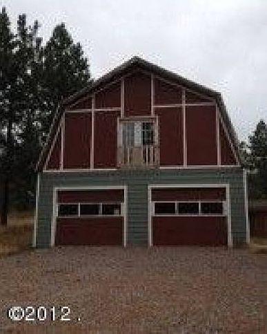 Detached Garage