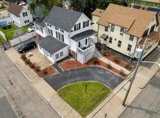 126 Moorefield St, Providence, RI 02909