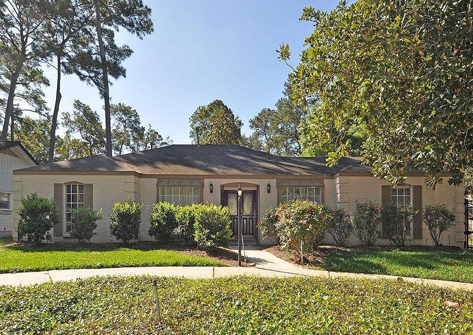1st image of 14919 Kimberley Ln