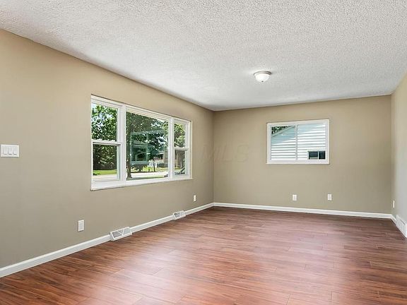 2nd image of 4122 E Livingston Ave