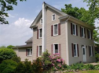 2974 N Delaware Dr, Mount Bethel, PA